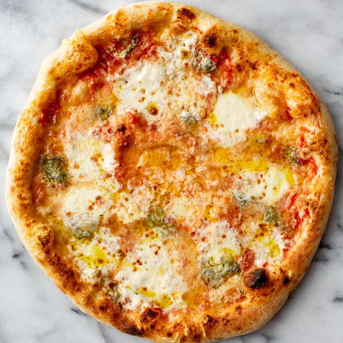 quattro formaggi pizza 12